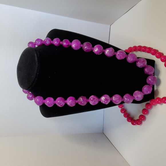 Spring-time costume necklaces lot of three - Picture 5 of 8